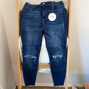(NWT) women’s skinny jeans